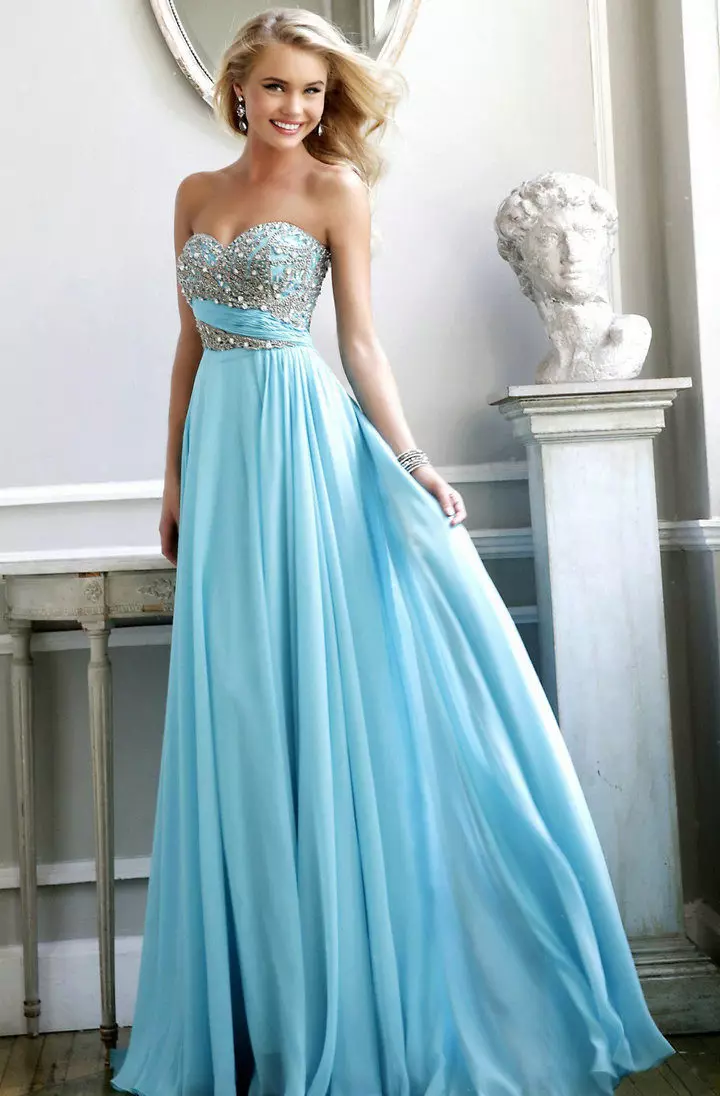 Himmelsk blå kjole