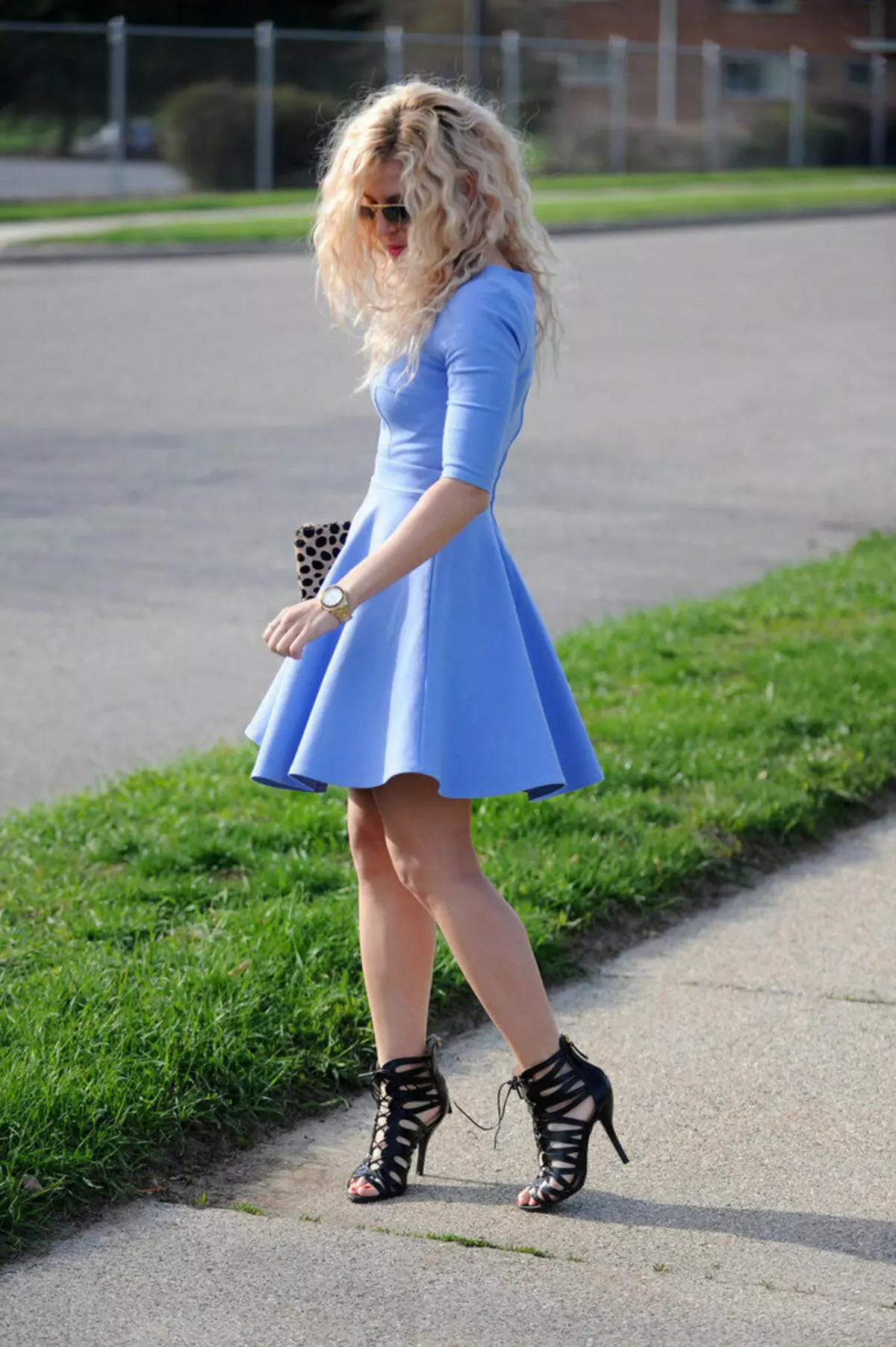 Blauwe jurk met mouwen