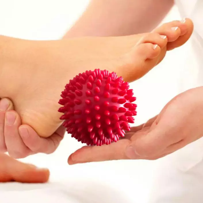 Bolas de massagem: ouriços com espinhos e bolas duplas sem eles para crianças e adultos, massageador 