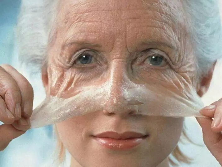 Spirulina Máscara: Procedementos para a cara e cabelo na casa, receitas máscaras de engurras para plegas nasolabiais, comentarios 4211_3