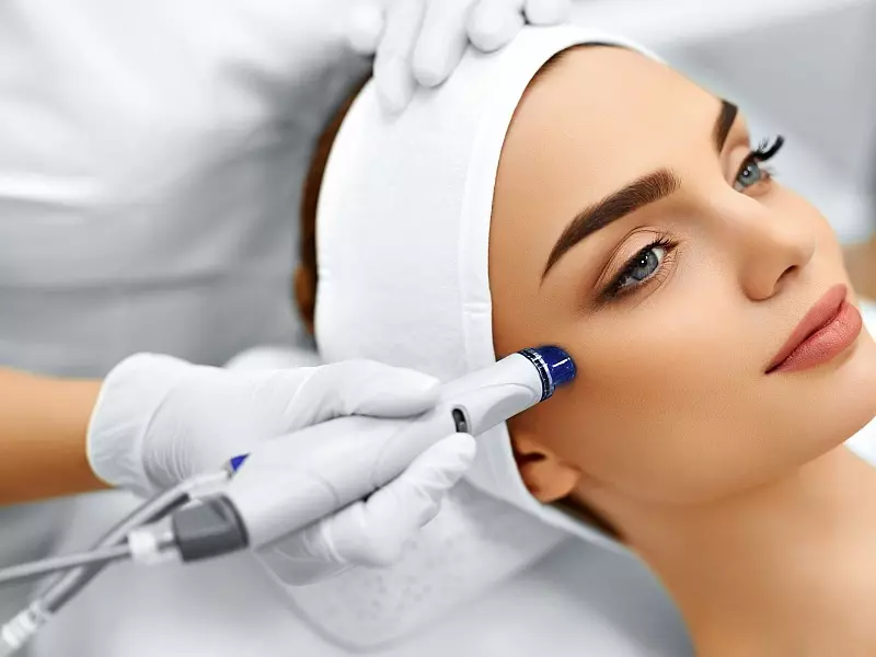 Laser Rejuvenation (34 wêne): Rêbaza nûjenkirina fraksiyonê 