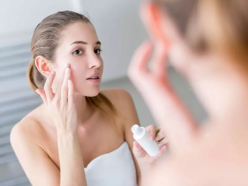 Serumas problemai odai: geriausia dembimo išrūgų už riebių odos veidų, atsiliepimų 4223_12