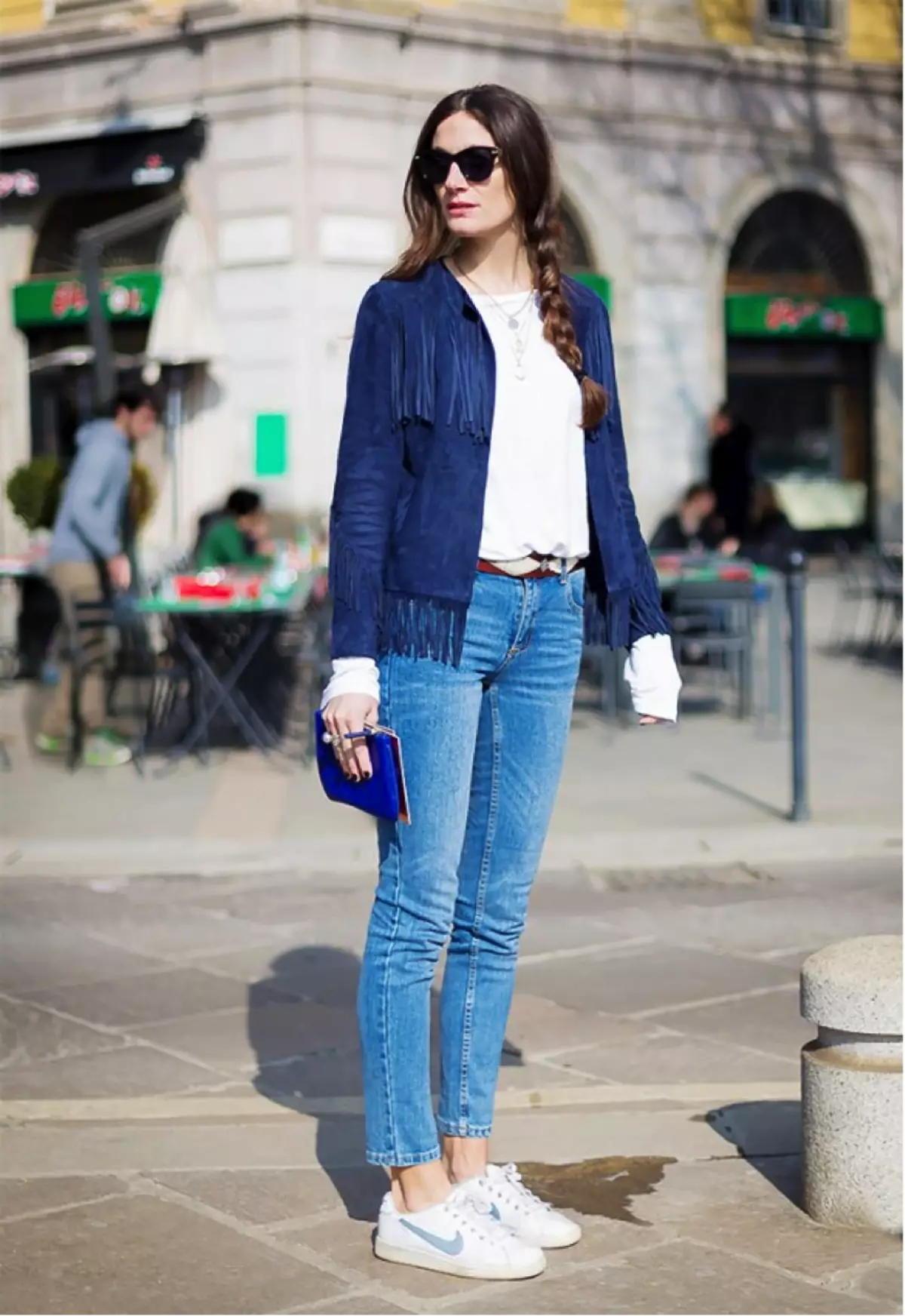 ブルージャケット（50枚の写真）：女性のモデル、身に着けている、ダークブルーのジャケット 426_2