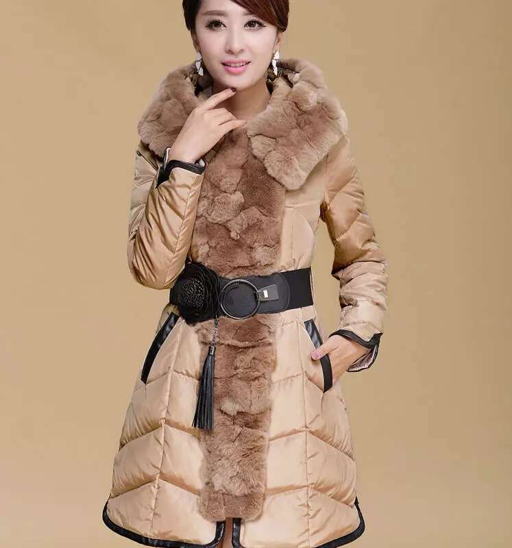 Zagrijane jakne (87 fotografija): Ženski modeli na izolacijskoj sluznici 436_71