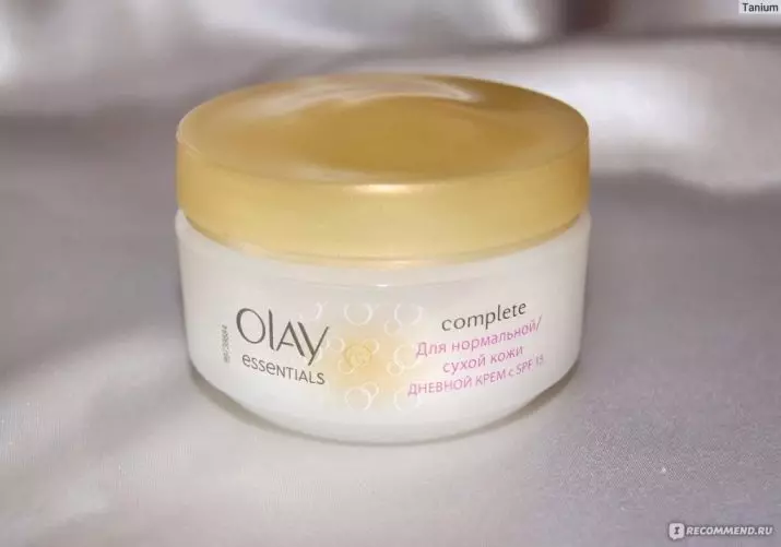 Oleay Kosmetik: Produkt Iwwersiicht, Kosmetik Tipps an Uwendungskosmetik, Clientsreezuelen 4424_5
