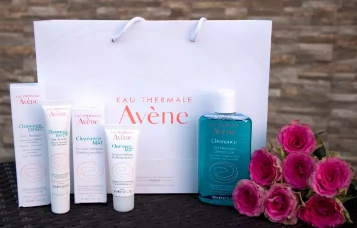 Avene Consmazmentss: समस्या छालाको लागि Pharmy Consmagics को सुविधाहरू, निर्माता, Sunscreen समीक्षा, Consmanguistic को समीक्षा 4446_12