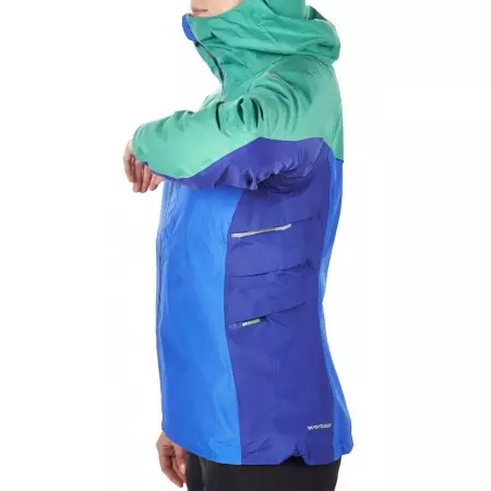 Fırtına Ceketi (40 Fotoğraf): Bir Kadın Branda Turist Fırtına Ceketi Giyiniz 445_16