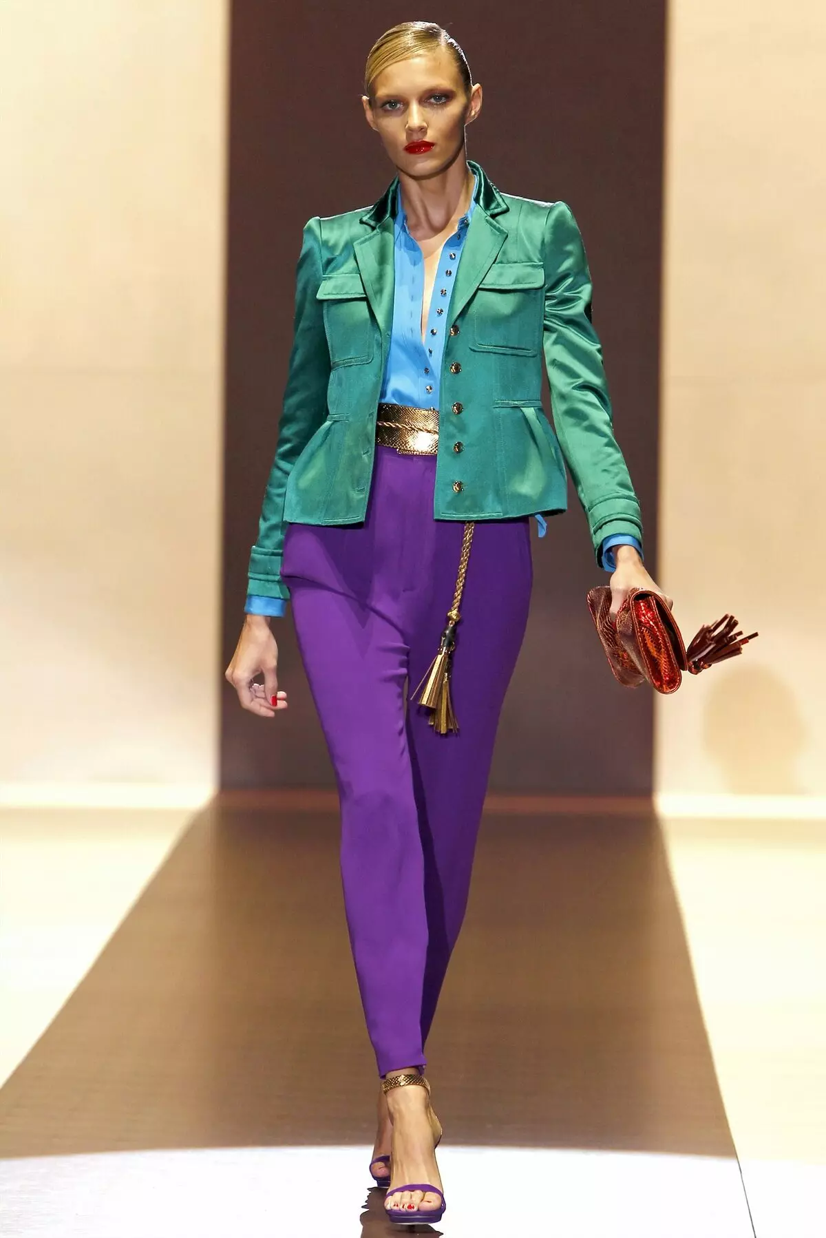 재킷 자켓 (30 장의 사진) : 여성 모델, 무엇을 입을 수 있는지 449_28