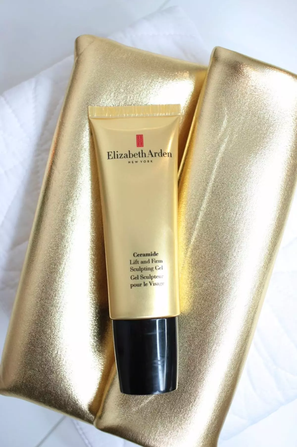 Kosmetik Elizabeth Arden: Jenis set dan produk lain. Kelebihan dan kekurangan 4524_6