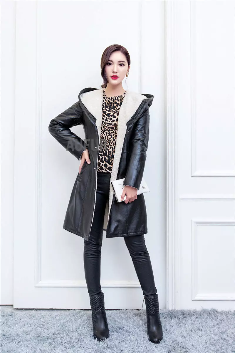Jaket Wanita Musim Dingin (132 Gambar): Model Mode Musim Dingin 2021, Olahraga, Dengan Bulu, Cara Memilih 452_49