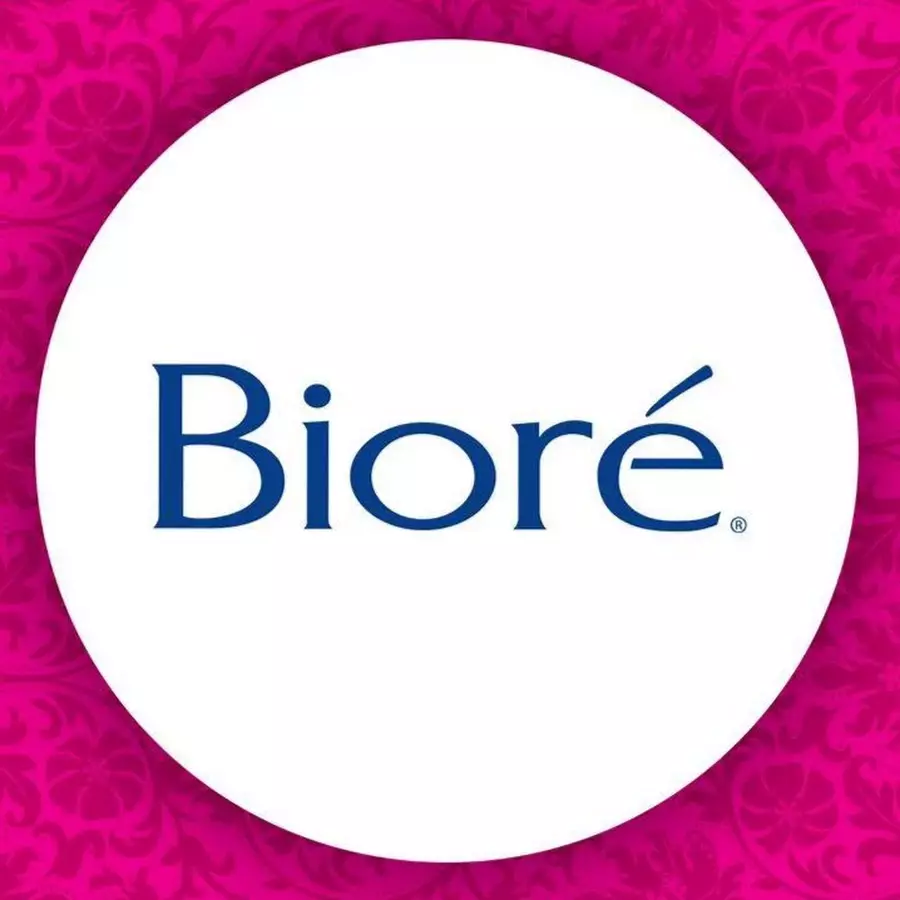 Biore Cosmetics: ویژگی های لوازم آرایشی ژاپنی. بررسی اجمالی محصولات. مزایا و معایب او 4552_5