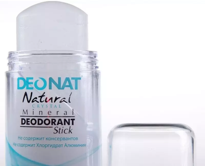 Deodoran alami: deodoran organik dan alami terbaik dari bau keringat. Tinjau deodoran yang aman dan efisien - semprotan dan tongkat 4633_14