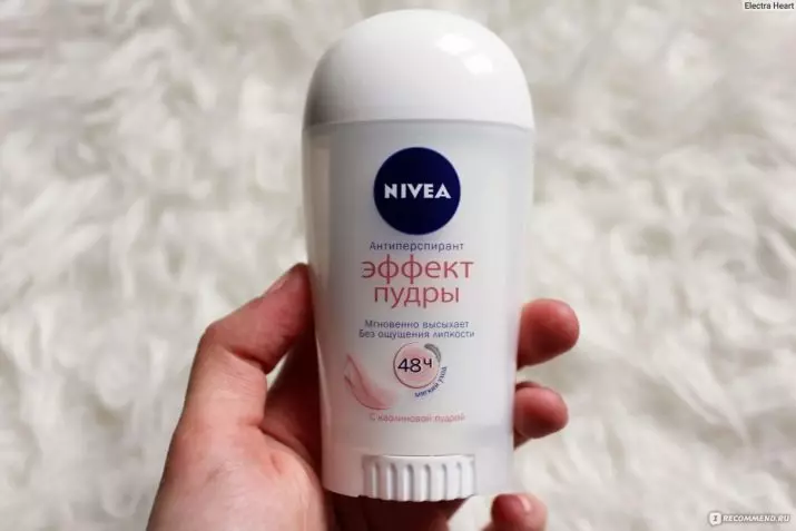 Desodorante seco (18 fotos): ¿Que parece o antiperspirante para as mulleres? Como usalo? 4658_6