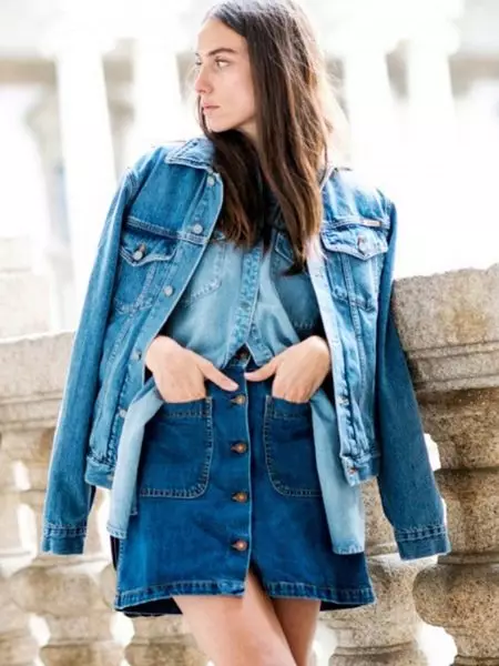 What to wear a denim jacket (116 photos): spectacular onions and images, with jeans, sundress, skirt, shirt, with what to combine jeans 470_64