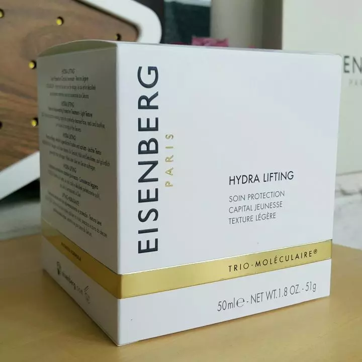 Awọn ohun elo Eisenberg Cosmetics: Akopọ Ọja. Awọn ibugbe rẹ ati awọn konsi, yiyan 4720_9