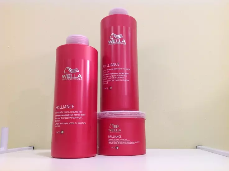 Wella Professional: Professzionális haj kozmetikumok áttekintése, előnyei és hátrányai 4770_23