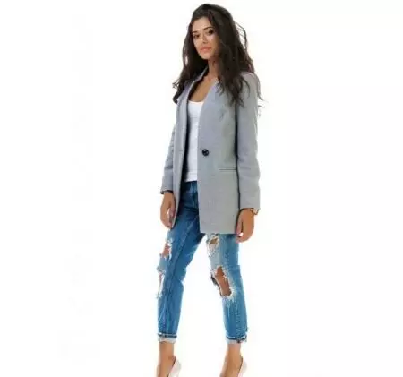 Coat-kabát (36 fotók): A tavaszi szezon divatos valya modelljei 2021, Női kabát kabát formájában 478_18