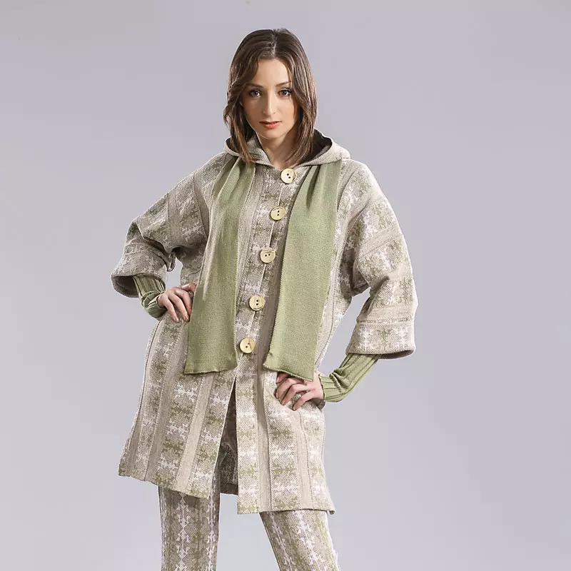 Coat-pencək (36 şəkil): Spring Mövsüm 2021 Fashionable Valya modelləri, jaket şəklində Qadın Coat 478_28