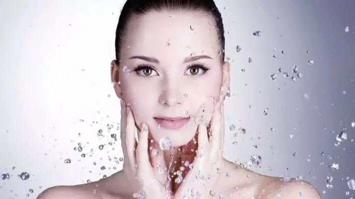 Minyak hidrofilik untuk mencuci: peringkat cara terbaik untuk menghilangkan makeup. Apa itu dan bagaimana cara menggunakannya? Ulasan tentang kosmetologi 4841_7