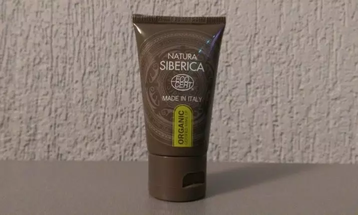 Cosmetics Natura Siberaca: Organicy teuteuga ma faaletonu agavale agavale mai le tagata gaosi oloa. Iloiloga o cosmetologists 4850_9