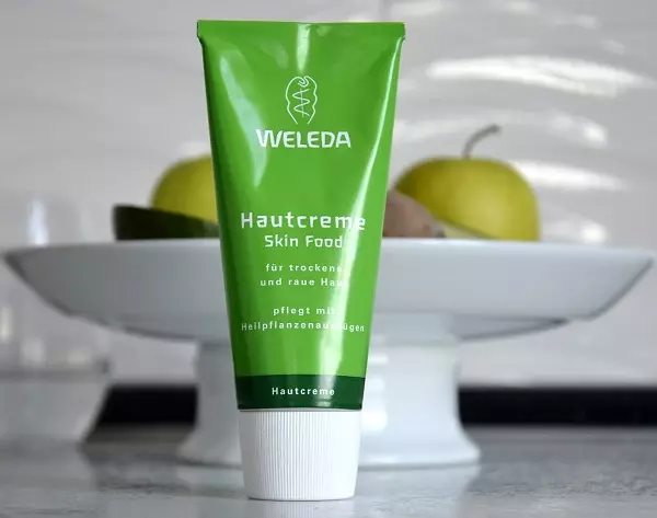 Weleda Cosmetics: natuurlijke cosmetica voor gezicht en haar, voor pasgeborenen en zwangere vrouwen. Beoordelingen van Cosmetologen 4856_14