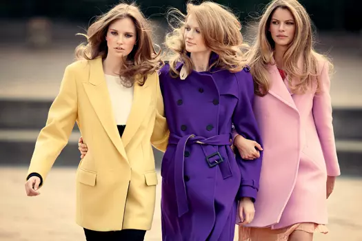 Spring Coat (55 Bilder): Snygga Kvinnors Modeller, Collection 2021, Fashionable Demi-Season Coat