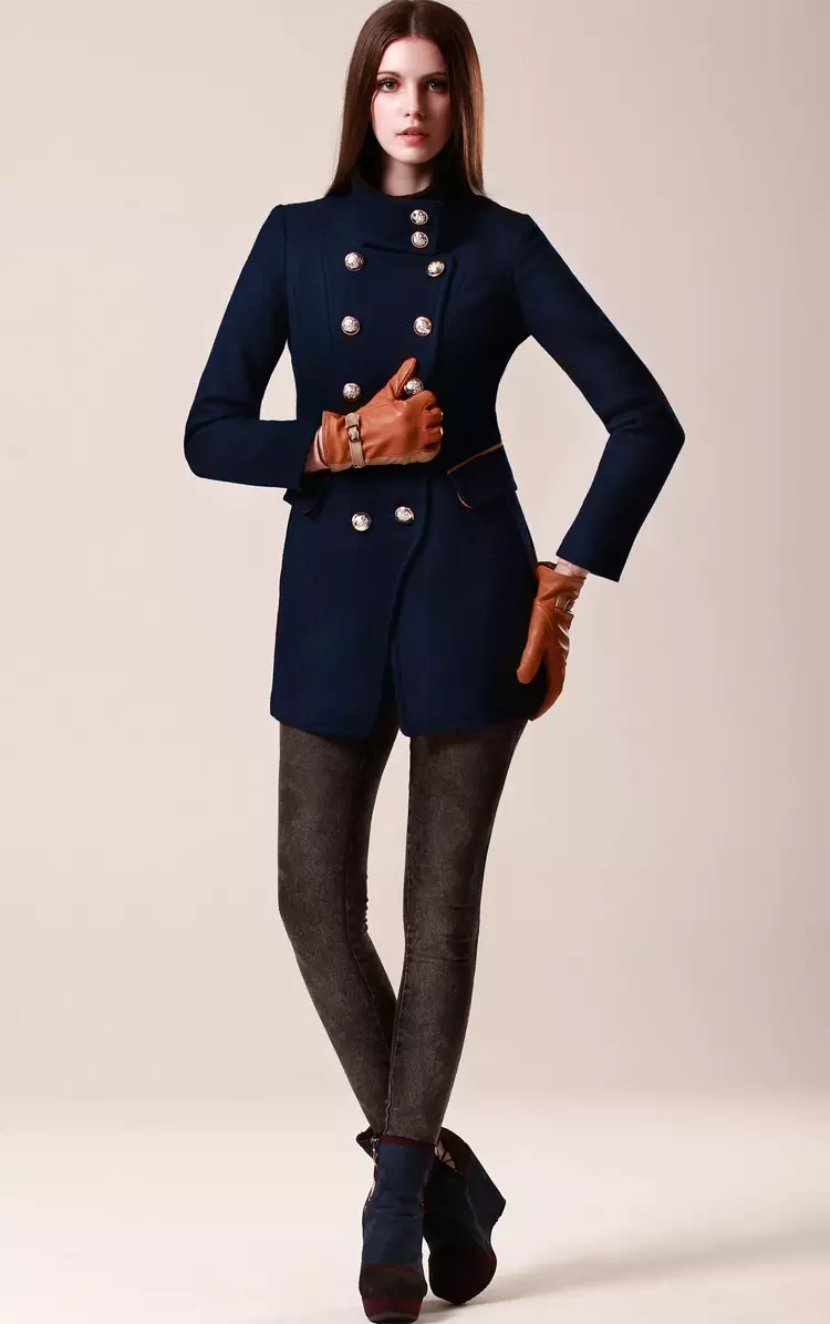 Manteau de printemps (55 photos): modèles élégants pour femmes, collection 2021, manteau à la mode Demi-saison 486_41