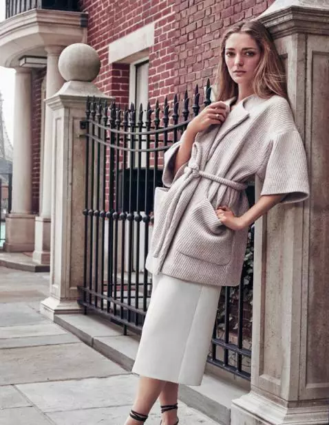 Manteau de printemps (55 photos): modèles élégants pour femmes, collection 2021, manteau à la mode Demi-saison 486_51