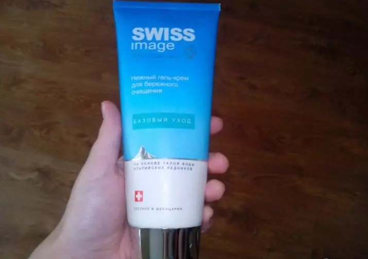 Kwisiga byu Busuwisi ishusho: umurongo wibicuruzwa. Duhitamo cream muri sosiyete ya Swiss, gusubiramo ibisubizo bya cosmetologiste 4884_9