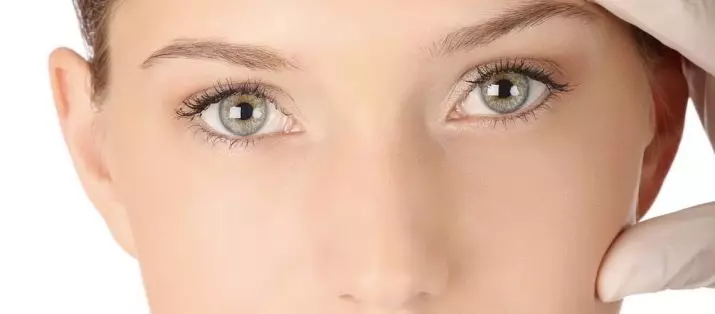 Kollagen-Patches: Kollagen-Wirksamkeit für Auge. Wie lange können Sie Flecken halten? Wie benutzt man die Hautpatches um die Augen? 4960_28