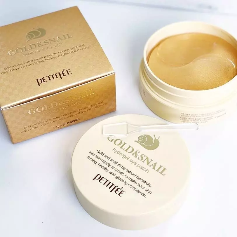 Petitfee patches: agave cooling hydrogel, gold & snail and black pearl & gold. Patches na may gold hydrogel, chamomile at black pearls, mga review 4977_7