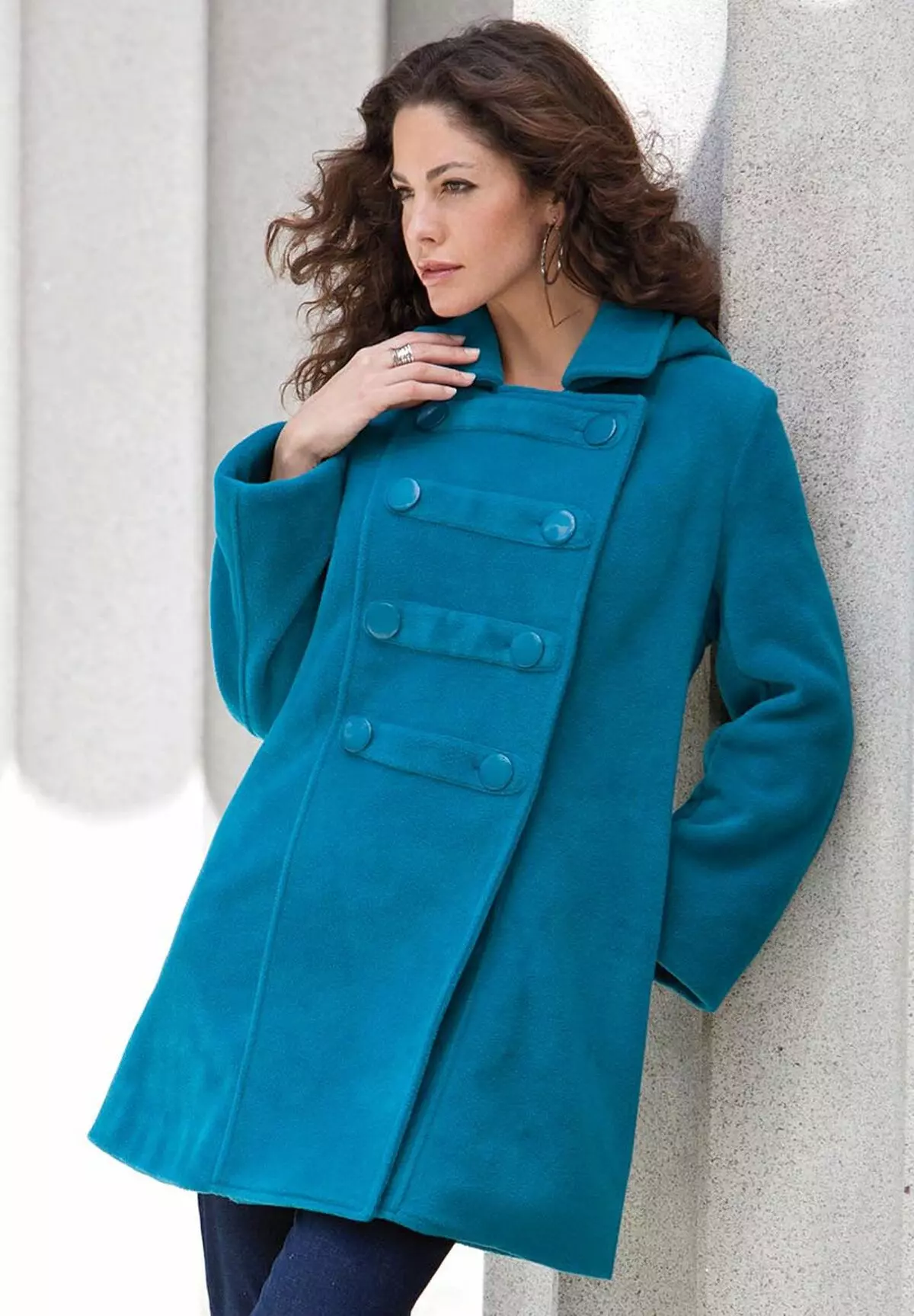 Пальто женское 56 размер купить. Женское пальто. Женщина в пальто. Полупальто женское. Весеннее пальто.
