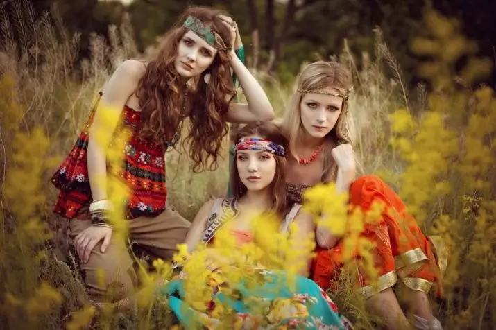 Kiểu tóc hippie (44 ảnh): Cắt tóc nữ và nam, kiểu dáng bình thường cho cuộc sống hàng ngày và bím tóc. Đồ trang trí tóc 5077_25