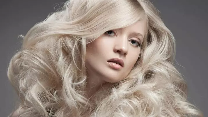 Blond (124 ảnh): Màu sắc đẹp của màu tóc như vậy với tên 2021. Các loại nhuộm màu của người Venice và Mỹ đại diện là gì? 5132_8
