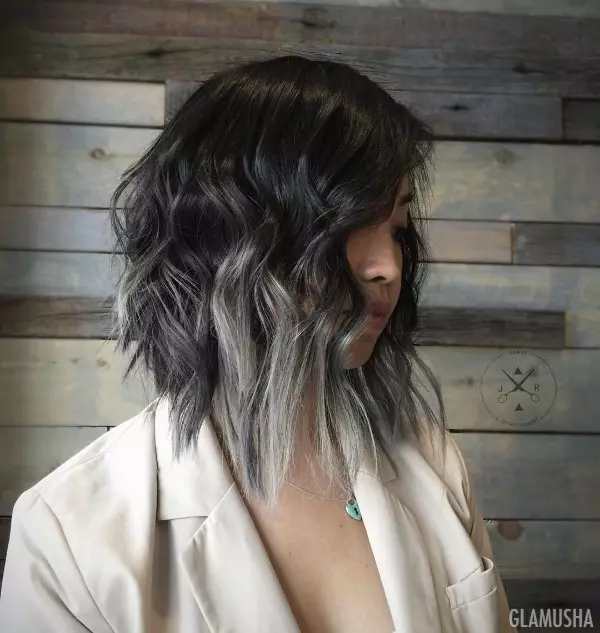 Dark ash color hair (78 photos): short and long curls with a shade of ash. How to achieve the desired tone from the blond? How to repaint from the light? Who will wear staining? 5137_3