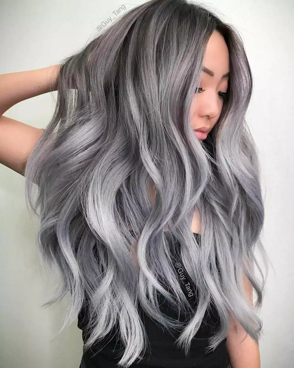 Dark Ash Color Hair (78 foto's): korte en lange krullen met een schaduw van as. Hoe de gewenste toon van de blond te bereiken? Hoe te schilderen van het licht? Wie zal een kleuring dragen? 5137_65