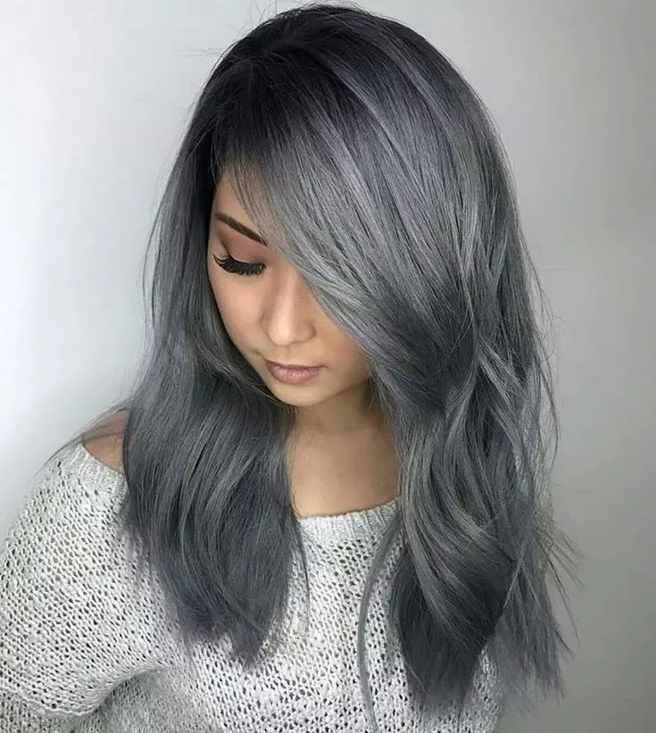 Dark ash color hair (78 photos): short and long curls with a shade of ash. How to achieve the desired tone from the blond? How to repaint from the light? Who will wear staining? 5137_78