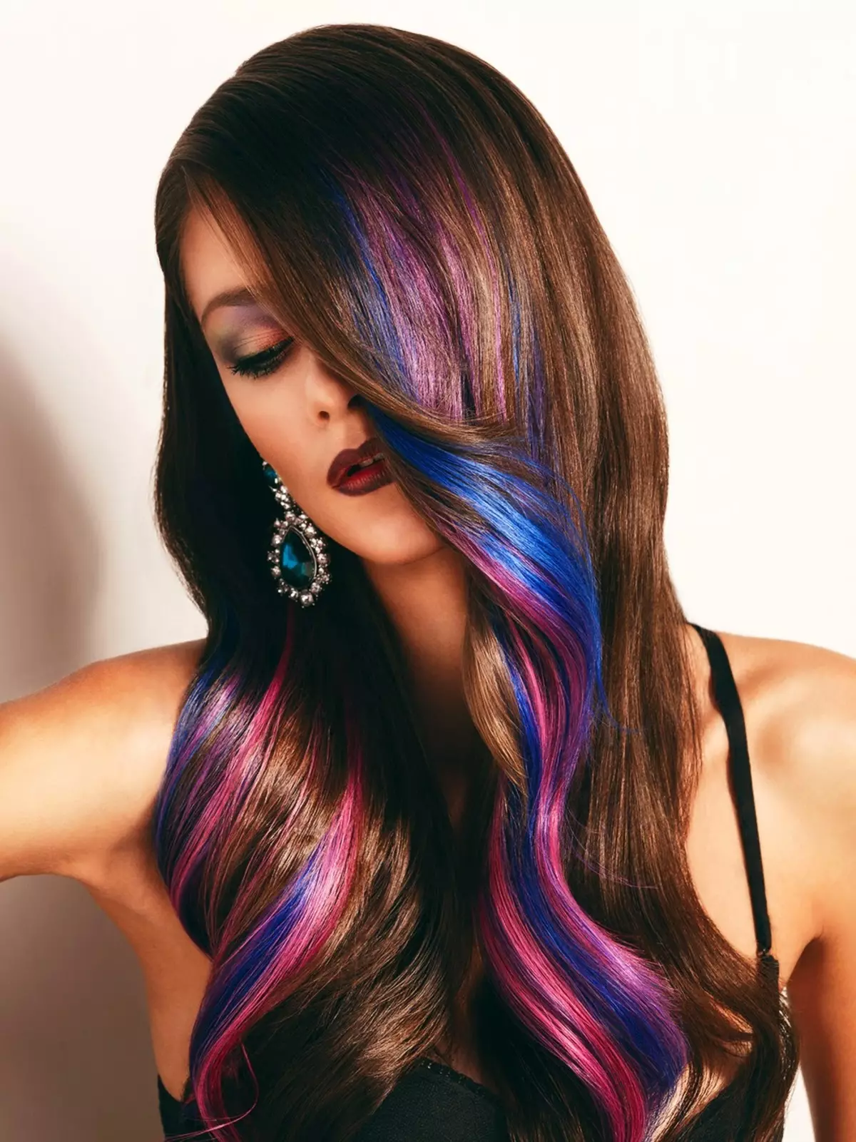 Покрасить волосы в красивый цвет