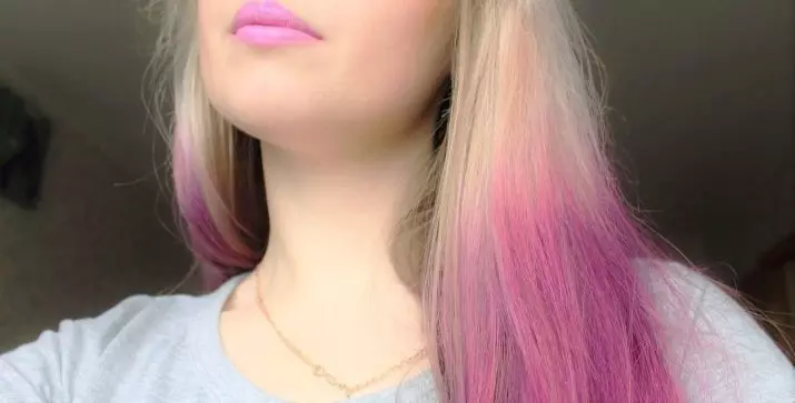 Pelenų rožinės plaukų spalva (58 nuotraukos): blondinė ir kiti pelenų atspalviai su rožine prakaitu. Kaip gauti spalvą trumpais ir ilgais plaukais? 5180_11