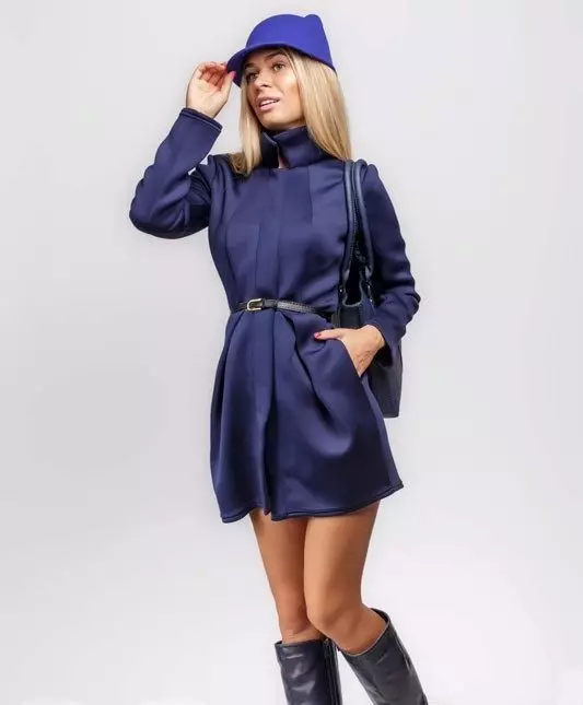 Neoprene Coat (76 புகைப்படங்கள்): வடிவமைப்பாளர்கள் ஃபேஷன் சேகரிப்புகள், விமர்சனங்கள் 518_29