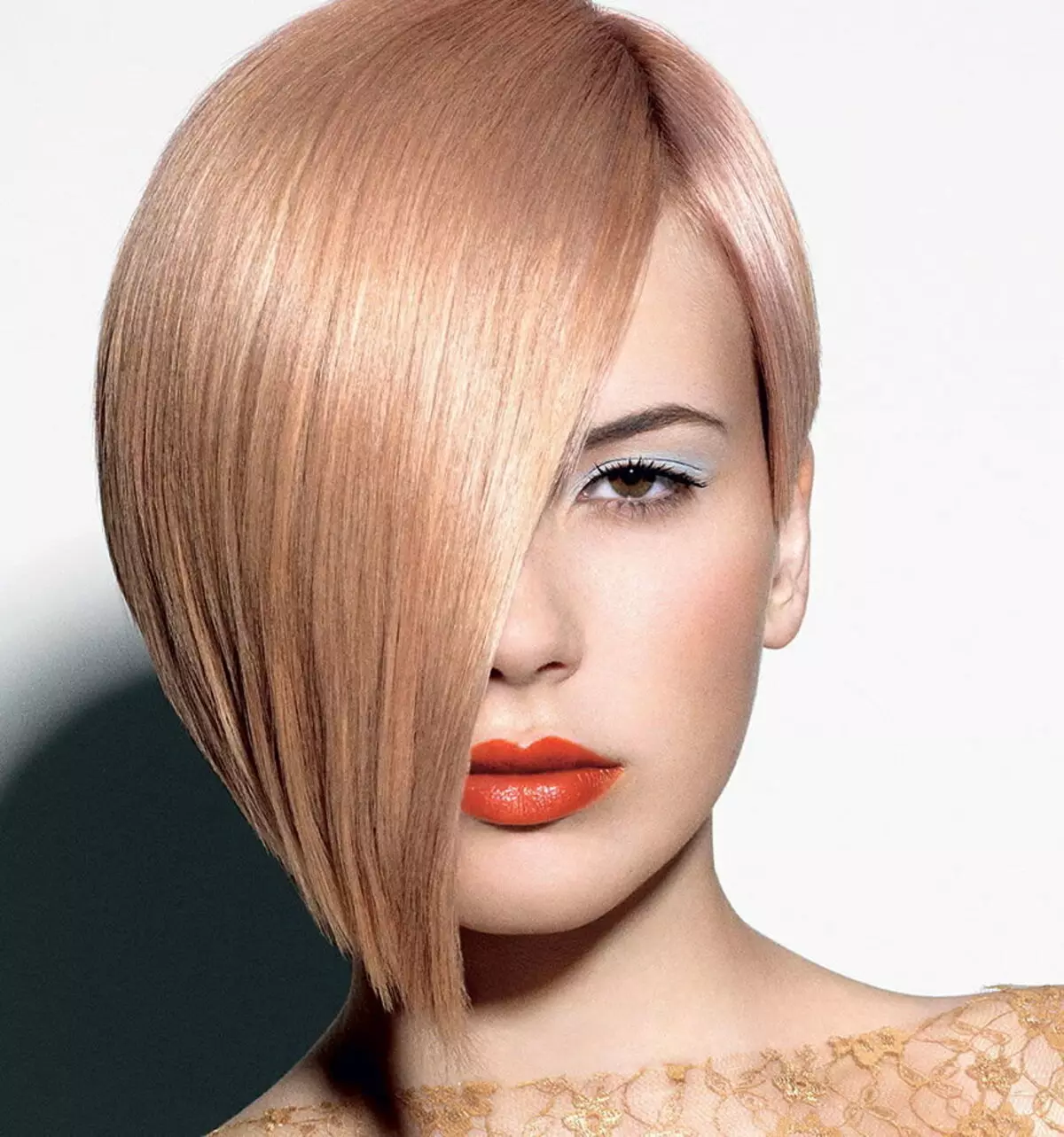 Colores de pelo de moda (165 fotos): Tendencias reales 2021 y tonos populares para cabello corto y largo y corto 5194_62