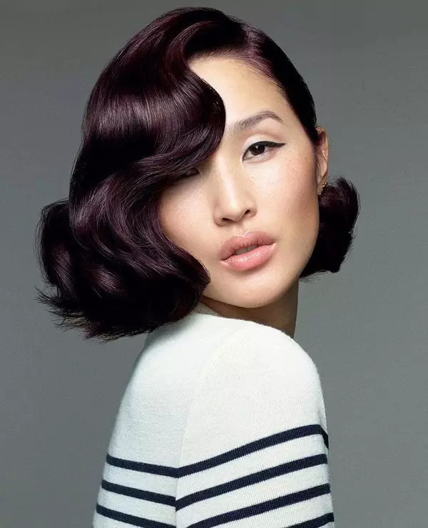 Modieuze haarkleuren (165 foto's): Actuele trends 2021 en populaire tinten voor vrouwelijk kort en lang haar 5194_8