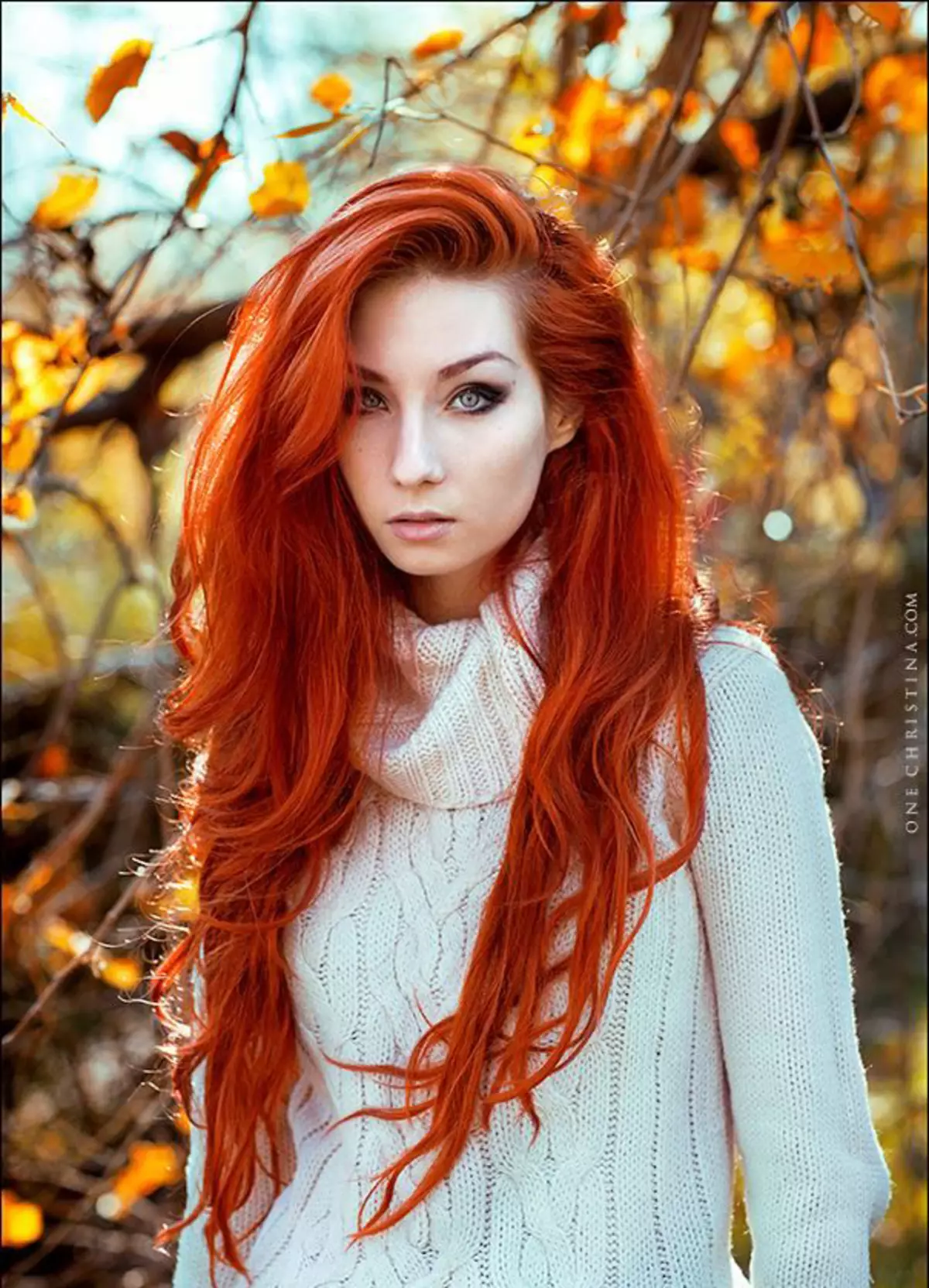 Jasné červené vlasy (47 fotografií): Ako sa dostať žlté a oranžové odtiene? Ako dosiahnuť jantárový? Kto ide červený a ako sa dostať z tejto farby? 5200_13