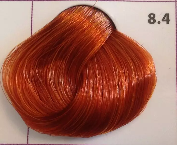 Kevyt punapää hiusten väri (55 valokuvaa): punertavan sävyt, joissa russes, on Tump ja muut vaihtoehdot. Kuinka saada oikea sävy ja kenelle se sopii? 5272_27