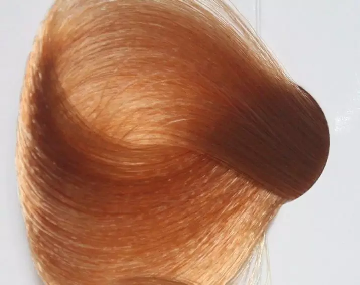 Kevyt punapää hiusten väri (55 valokuvaa): punertavan sävyt, joissa russes, on Tump ja muut vaihtoehdot. Kuinka saada oikea sävy ja kenelle se sopii? 5272_30