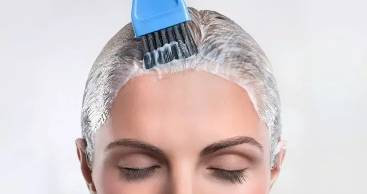 Sådan maler du dit hår med tonic? 41 Billeder: Hvordan man bruger hjemme, jo bedre maling, efter hvor meget vask og hvor lang tid at holde 5281_39