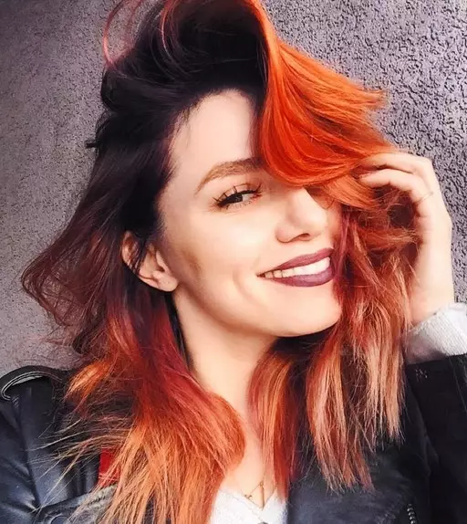 Cor de cabelo castanho-vermelho (42 fotos): quem é cor castanha com uma tonalidade avermelhada? O que vai enfatizar a maré vermelha? Dicas para coloração 5287_26