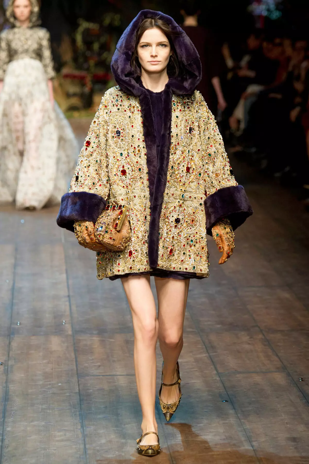 Dolce Gabbana Coat (54 photos): Models 2021-2022 529_15