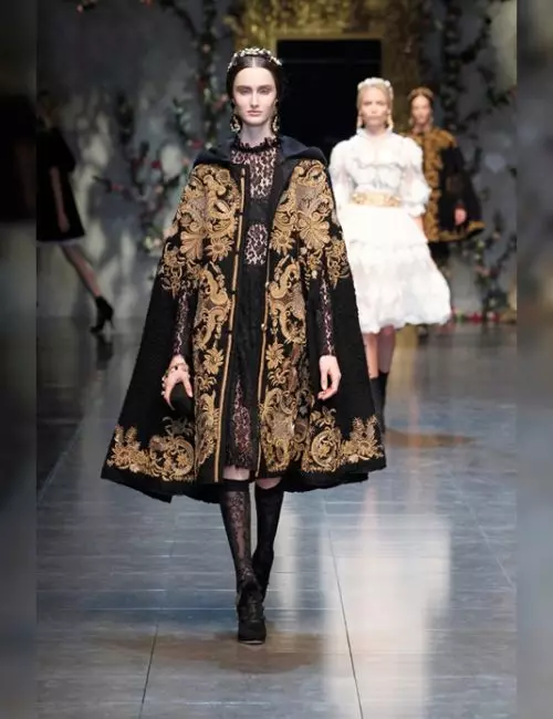 डलर कोट Gabbana (plactices4 फोटोहरू): मोडेल 2021-2022 529_16