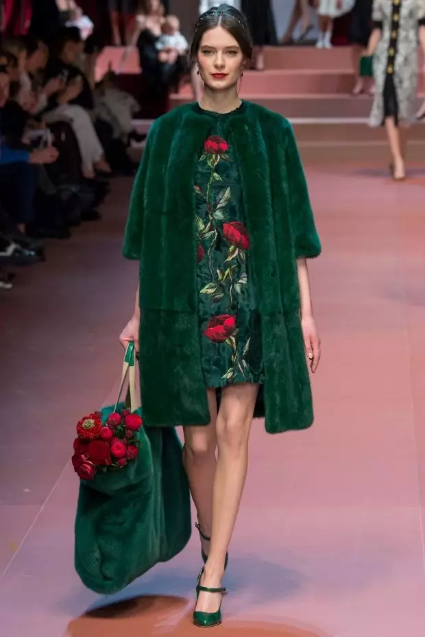 Dolce Coat Gabbana (54 Wêneyên): Models 2021-2022 529_23